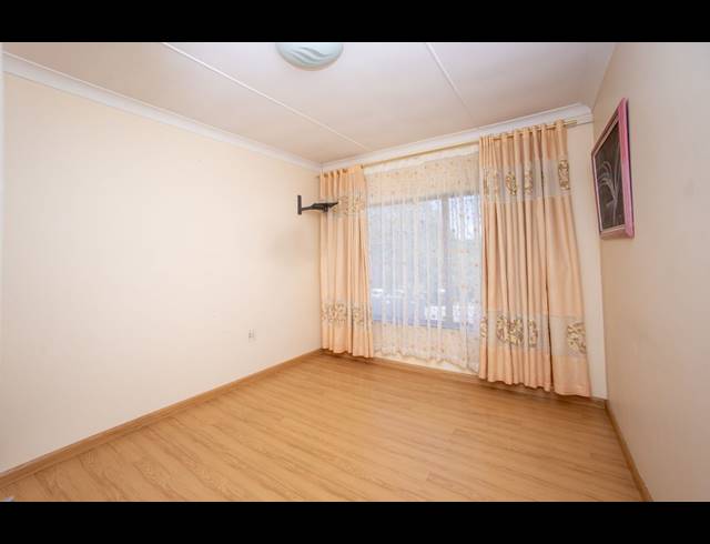 4 BEDROOM HOUSE FOR SALE IN BONNIE DOON
